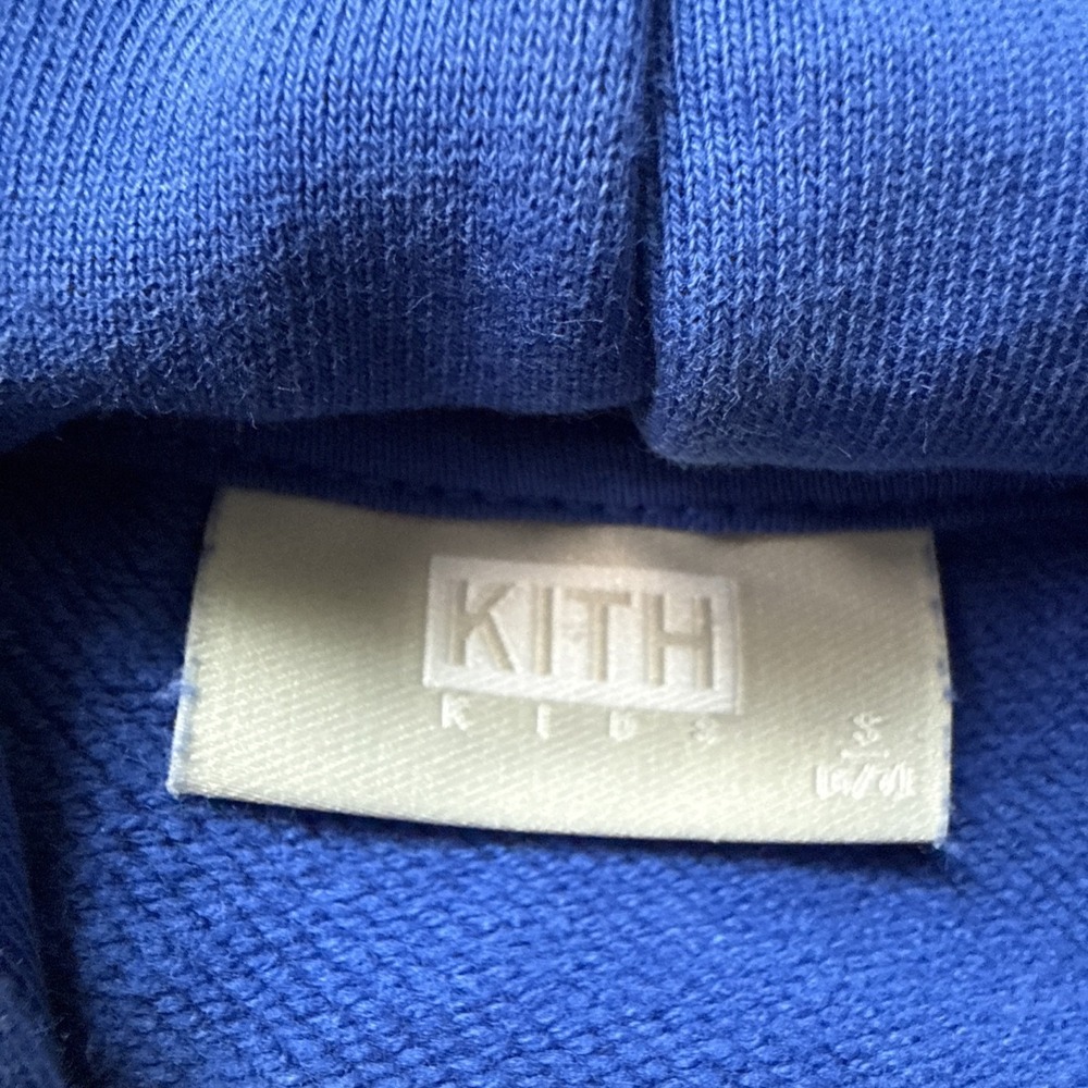 Kith Kids Novelty Logo Raglan Nelson Hoodie Sweatshirt Blue Metallic Logo Sz S - Picture 3 of 7